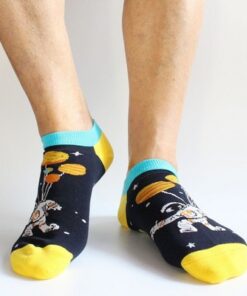 Adult athletic custom knitted ankle socks w/ bottom cushion
